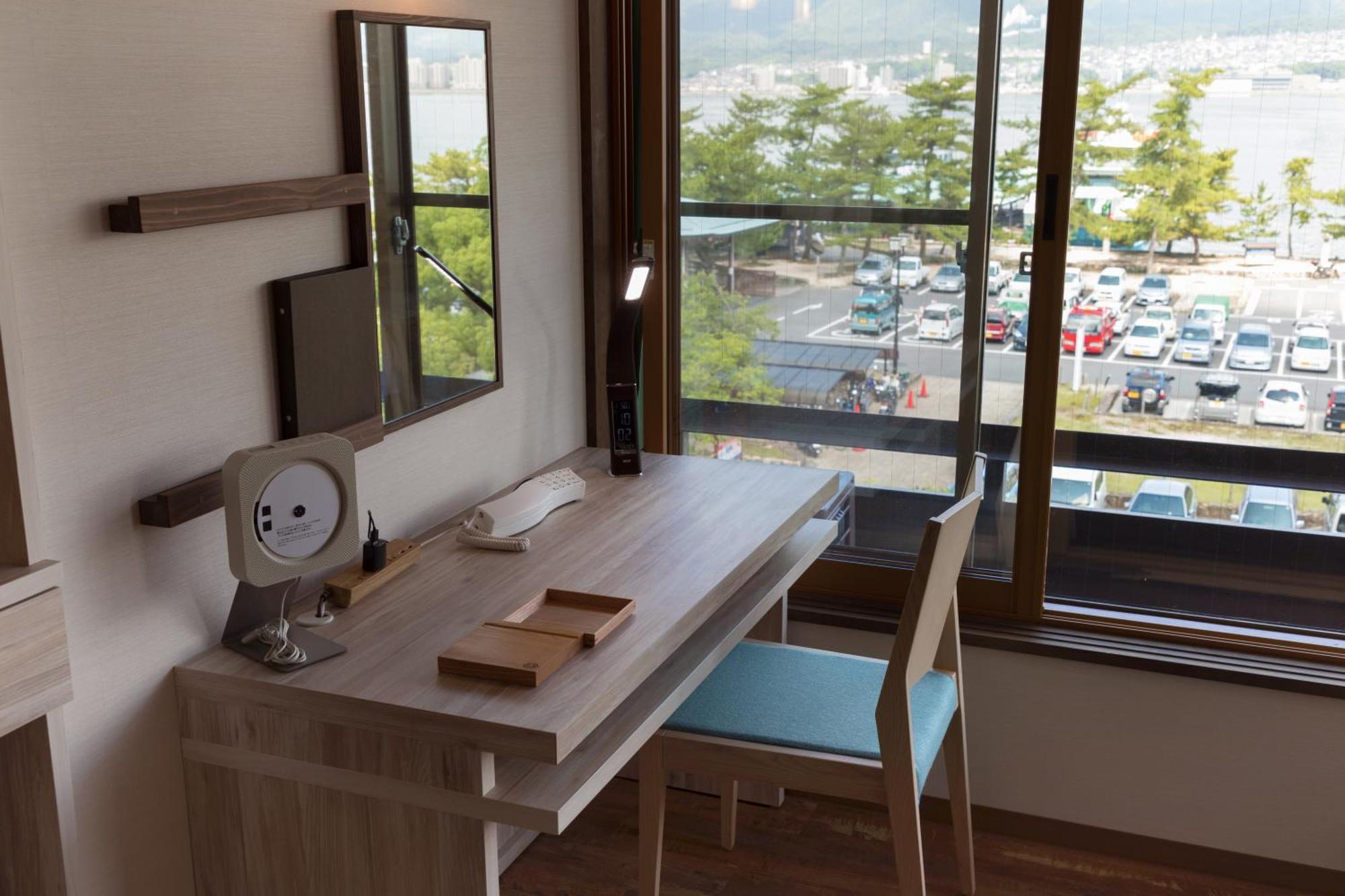Hotel Miyajima Villa Hacukaicsi Kültér fotó